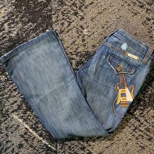 Premium Brand Frankie B Low Rise Flare Jean, Size 8,